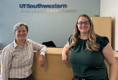Donna Drury y Sharlene Rupp, Centro de Servicios de Trasplante UT Southwestern
